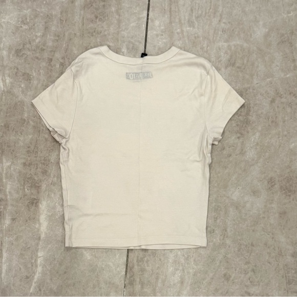 Sex Pistols Baby Tee from H&M - Picture 4 of 4